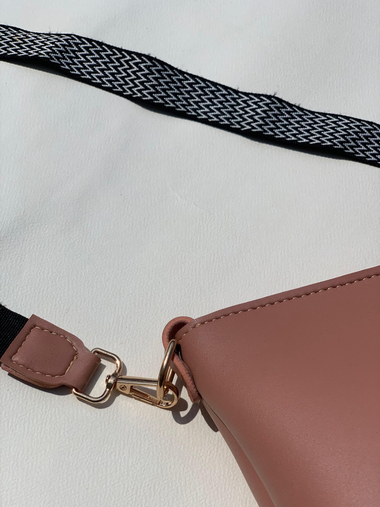 SW-013 Crossbody Bag - Pink