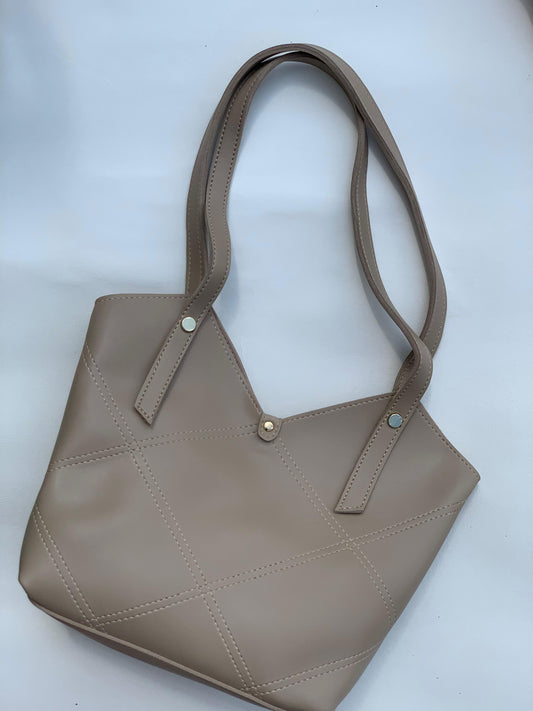 SW-005 Dipped V Bagg - Beige
