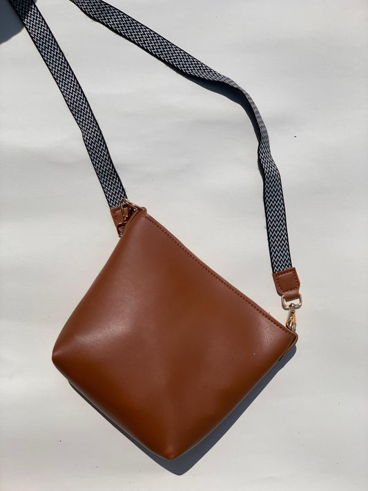 SW-013 Crossbody Bag - Brown