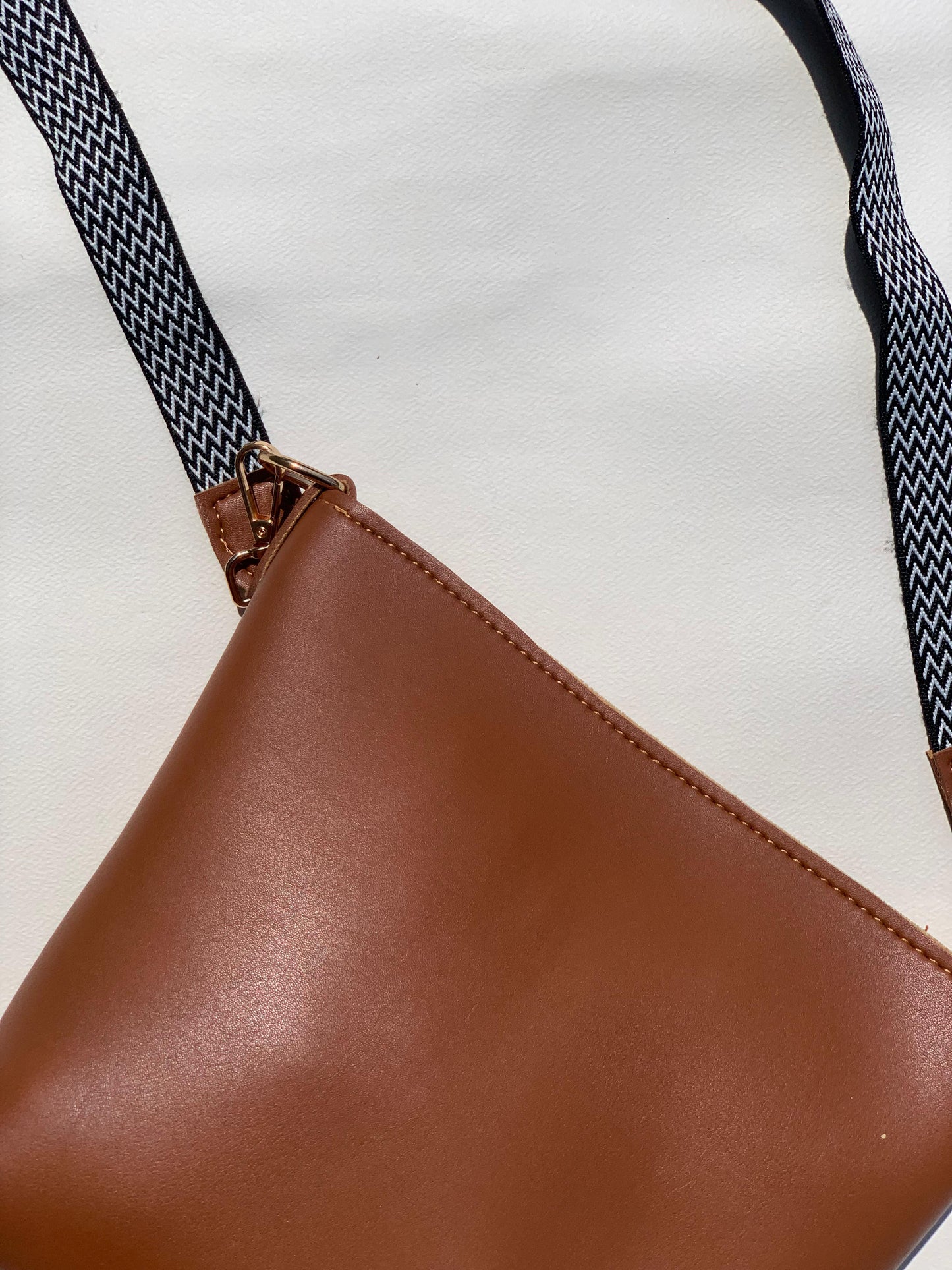 SW-013 Crossbody Bag - Brown