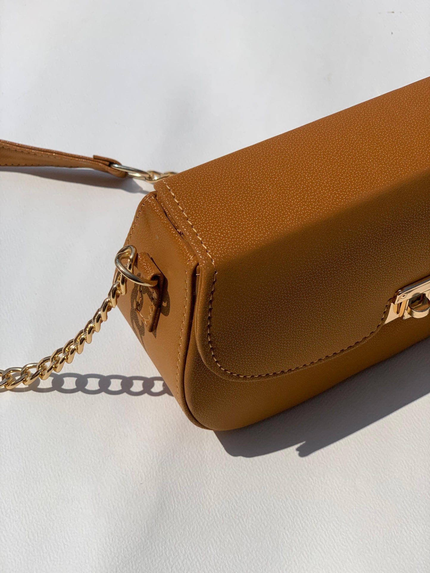 SW-011 Gold Handle Shouulder Bag - Brown