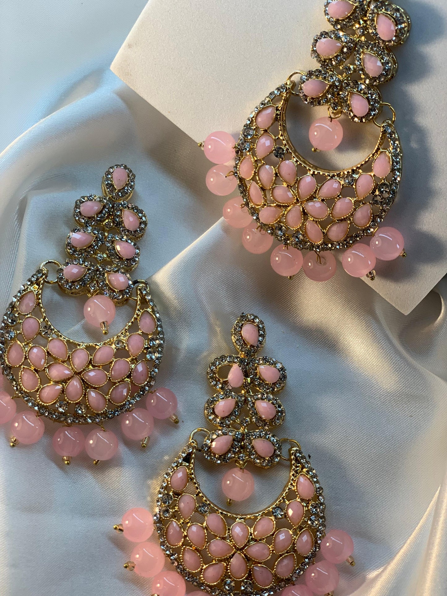 Zahra bindiya and jhumka set - Pink