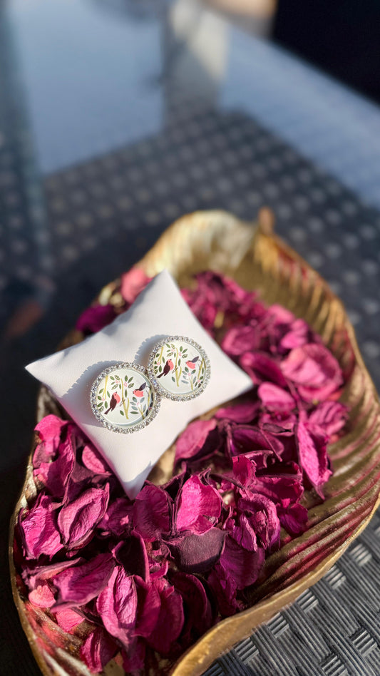 Summer bedazzled round earring - sparrow