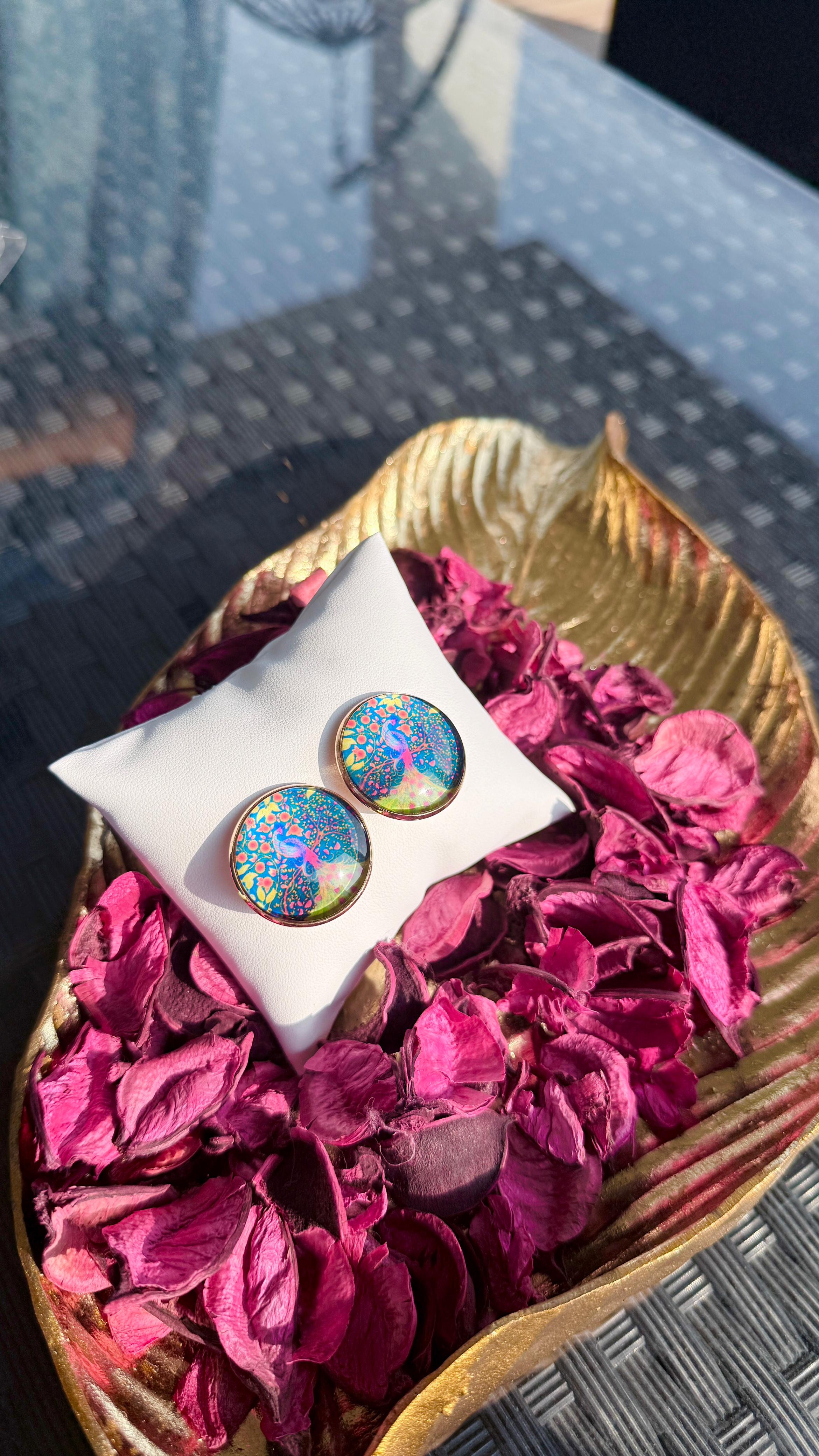 Printed summer breeze round earrings- blue