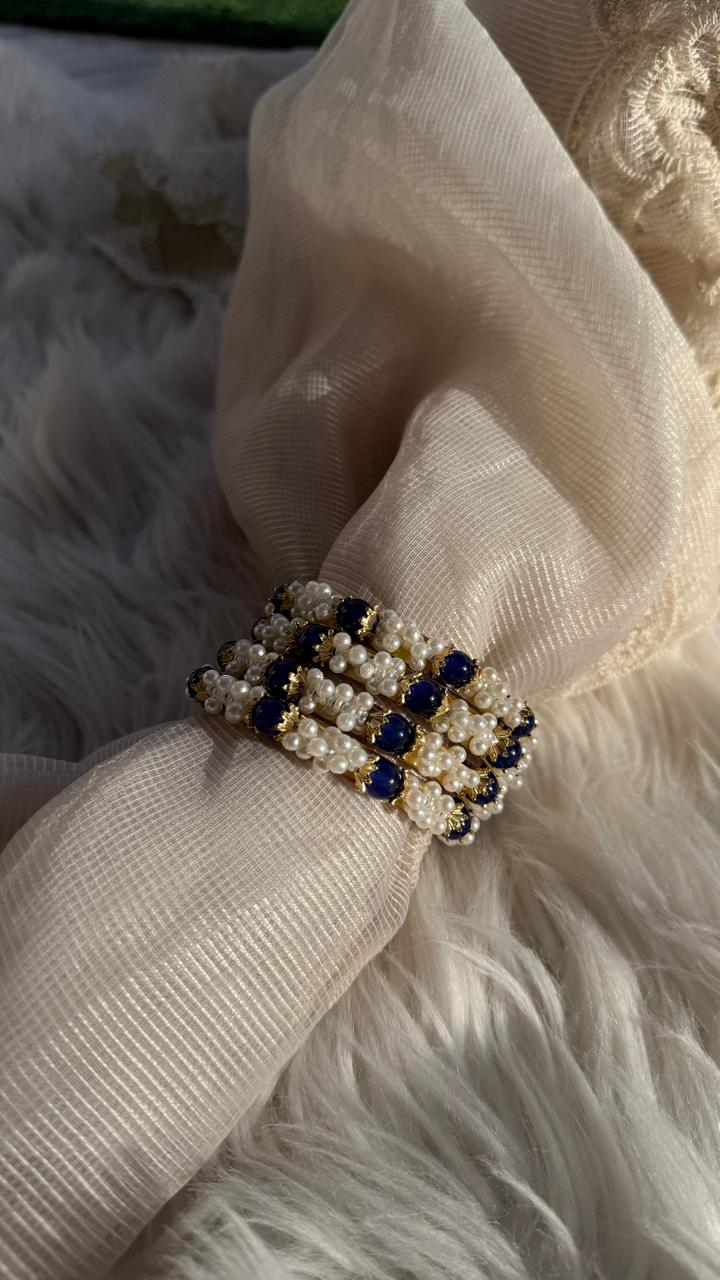 Muskan moti karray - Blue