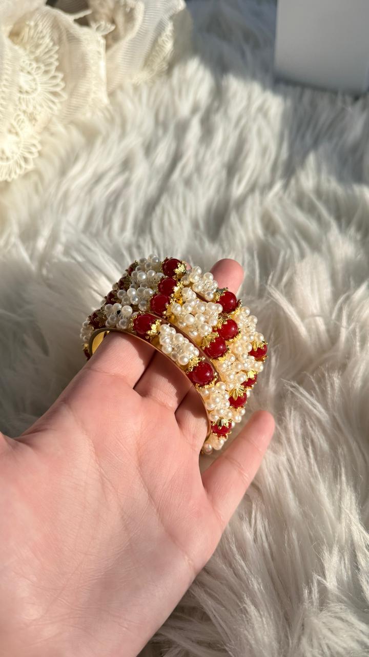 Muskan moti karray - Maroon