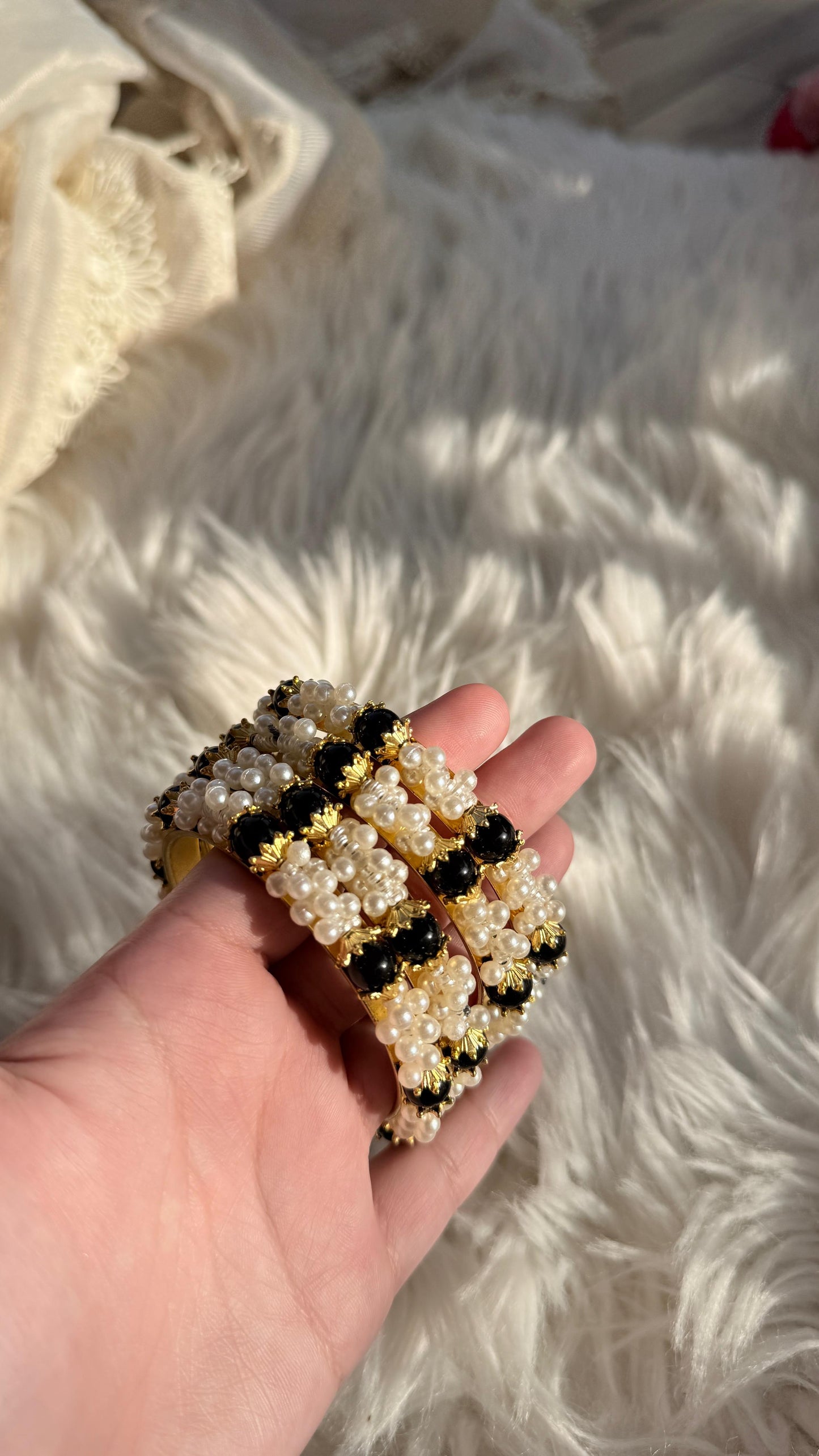 Muskan moti Bangles - Black