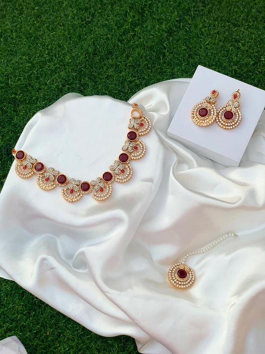 nourah phool bedazzled - Maroon