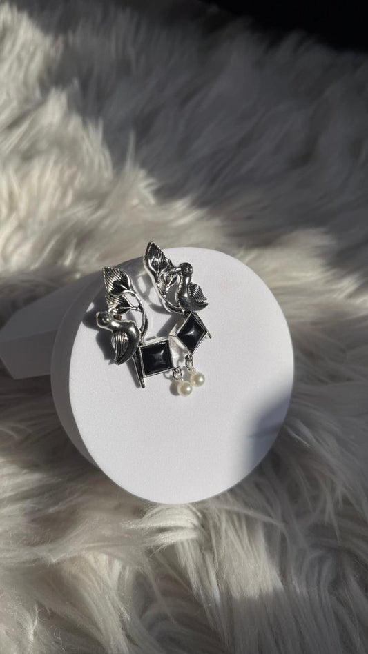 Phool chirya - Black