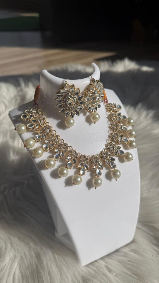 Kundan moti set - White