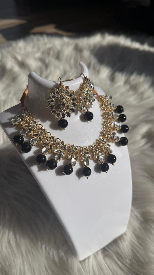 Kundan moti set - Black