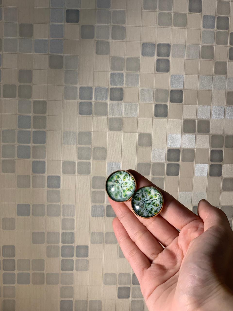 Printed summer breeze round earrings (green)