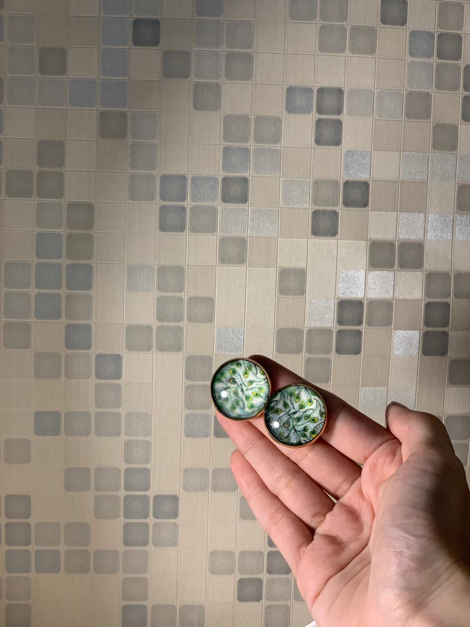 Printed summer breeze round earrings (green)