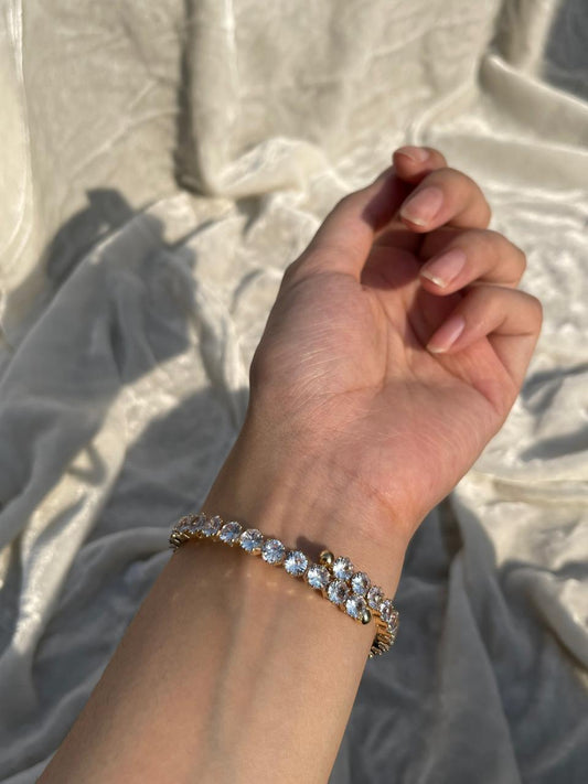 White and gold Bracelet