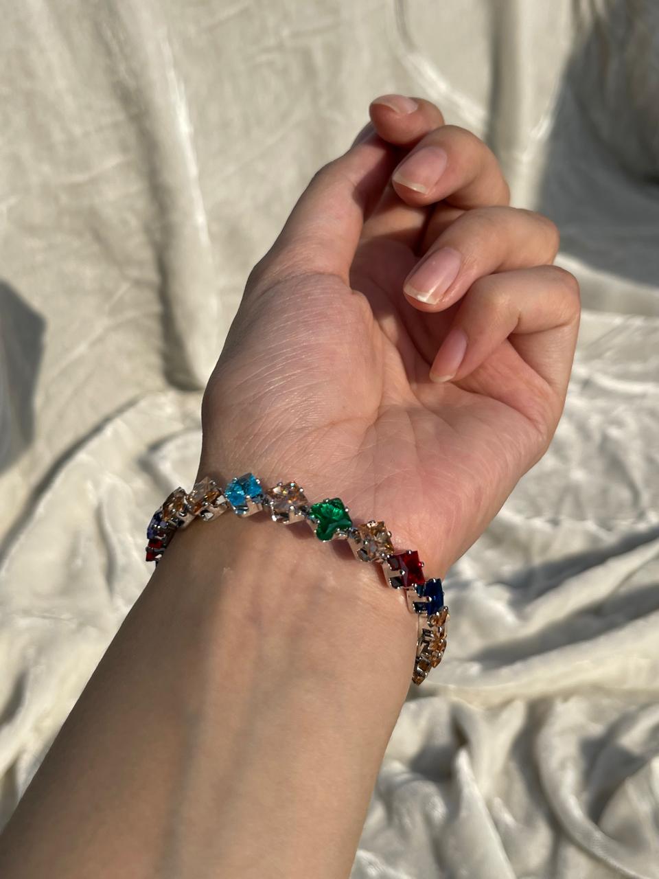 Multicolor bracelet