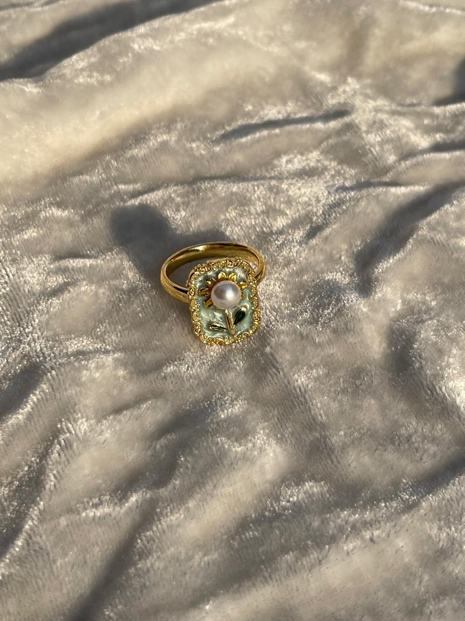 Enamel pearl ring (flower-mint)