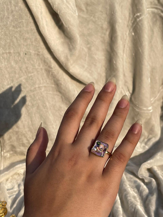 Enamel pearl ring (purple)