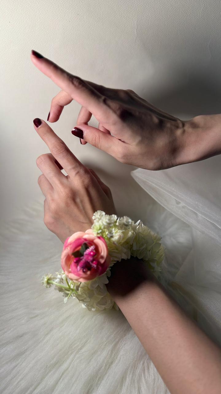 Gajra - Pink Rose  - pair