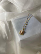 Enamel pearl necklace (flower-peach)