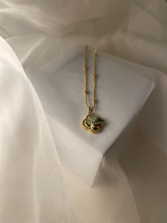 Enamel pearl necklace (Green Leaf Charm)