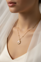 Enamel pearl necklace (Petal Pearl)