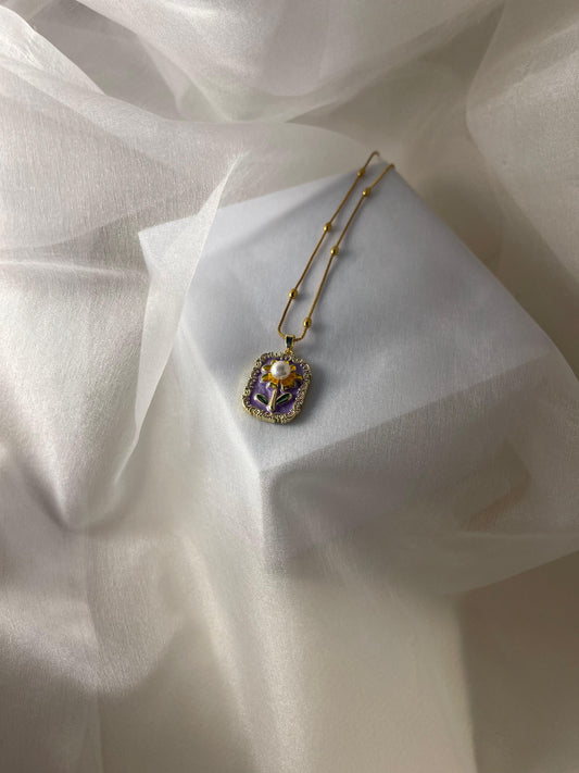 Enamel pearl necklace (flower-purple) medium