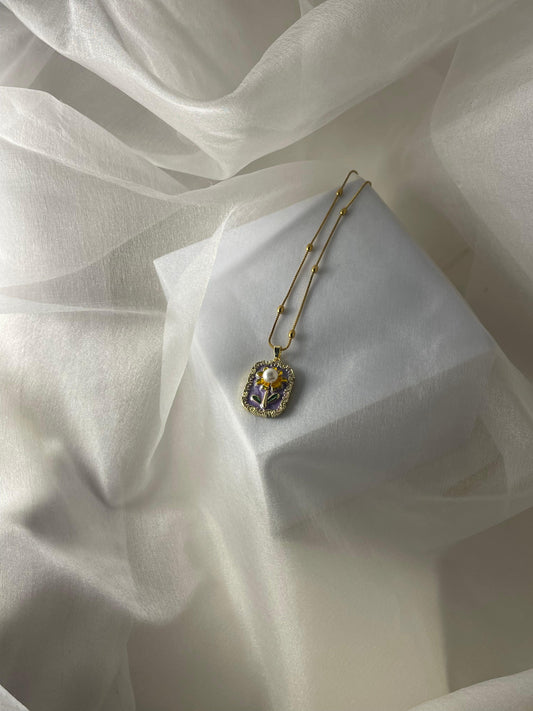 Enamel pearl necklace (flower-purple) medium