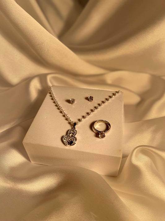 002-Elegant Pendant Set