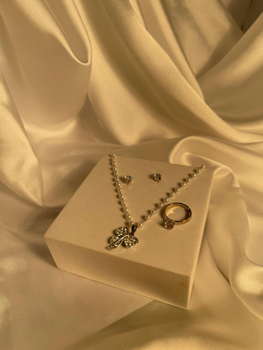 009-Elegant Pendant Set