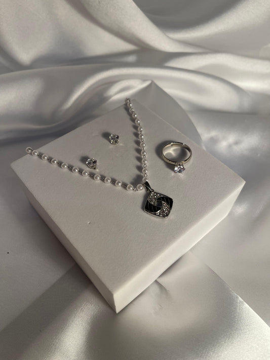 003-Everyday Grace Pendant Set