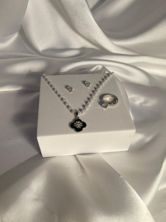 005-Everyday Grace Pendant Set