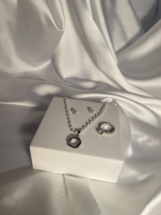 006-Everyday Grace Pendant Set