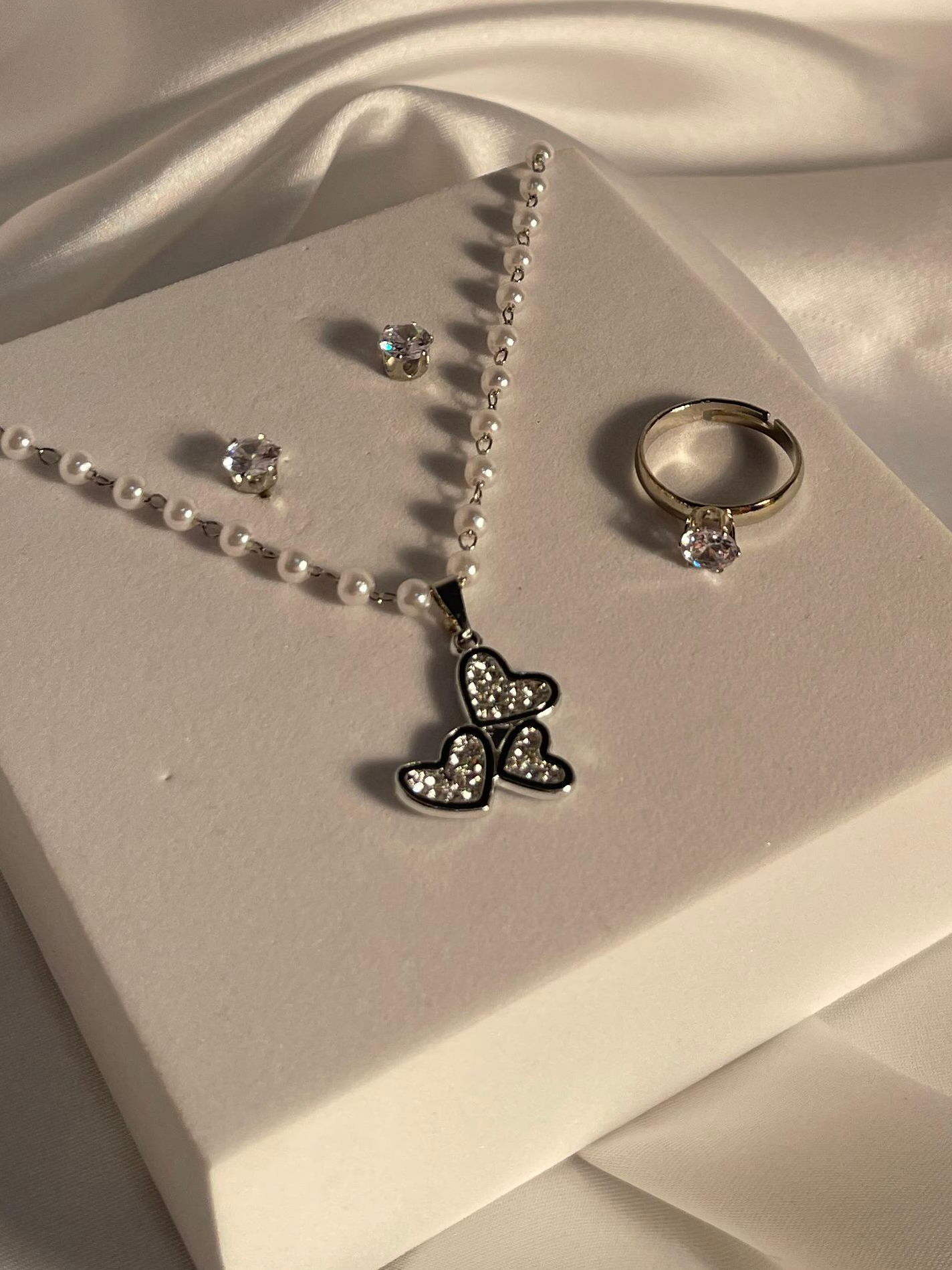 007-Everyday Grace Pendant Set