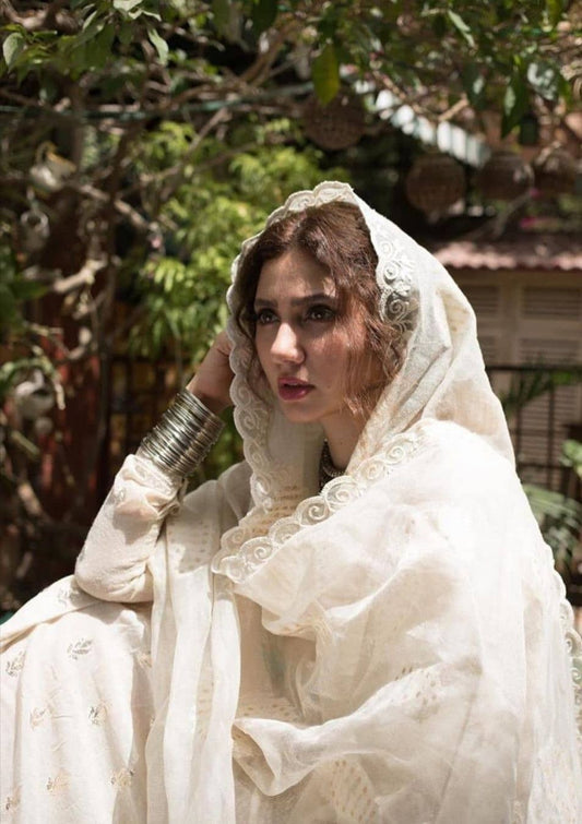 Silver Metal bangles (12 Pcs)