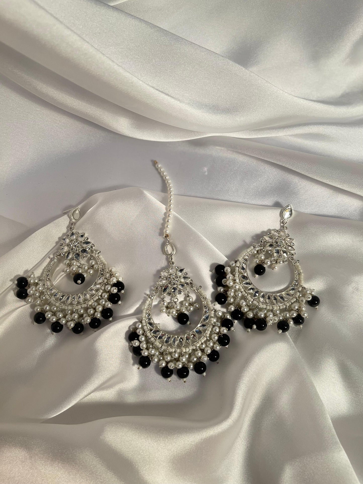 Nighat Set - black and white