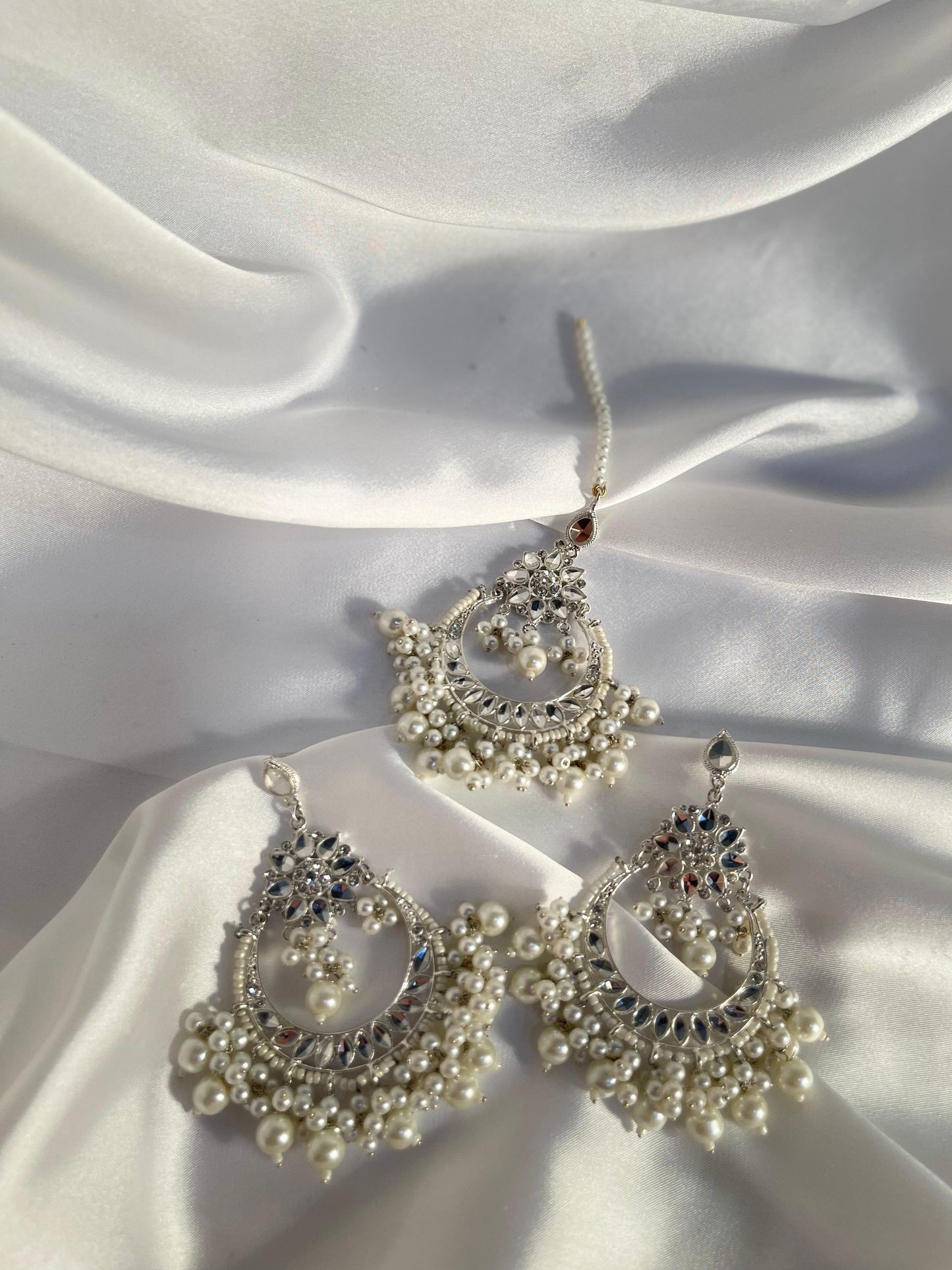 Nighat Set - White and silver