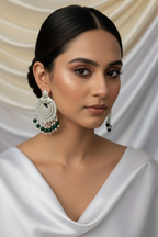Kundan moti phool earring and bindi set - green