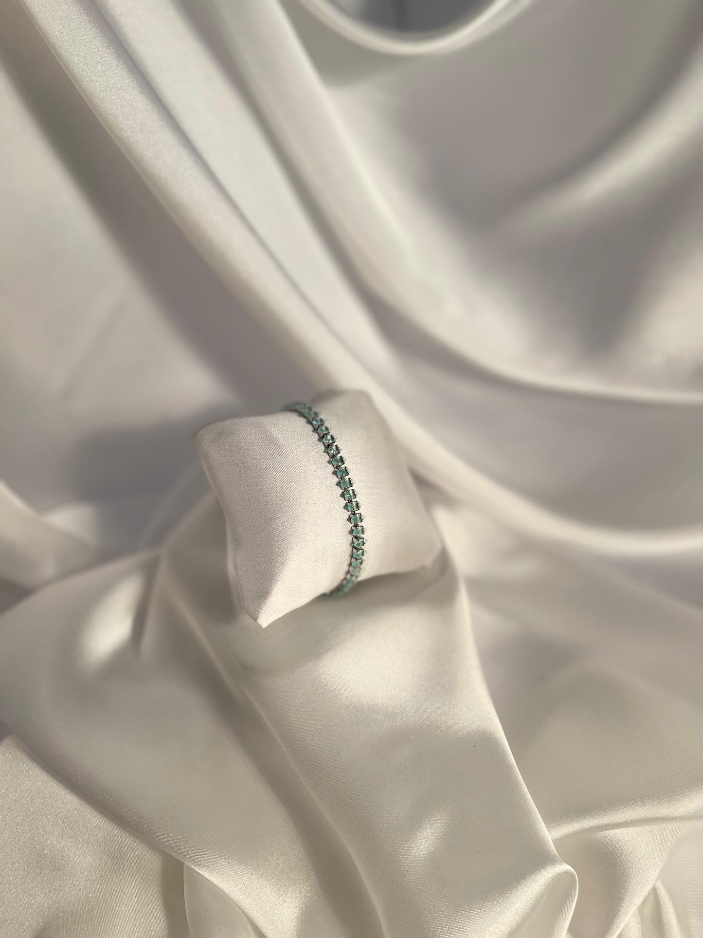 Light Turquoise Gem Bracelet