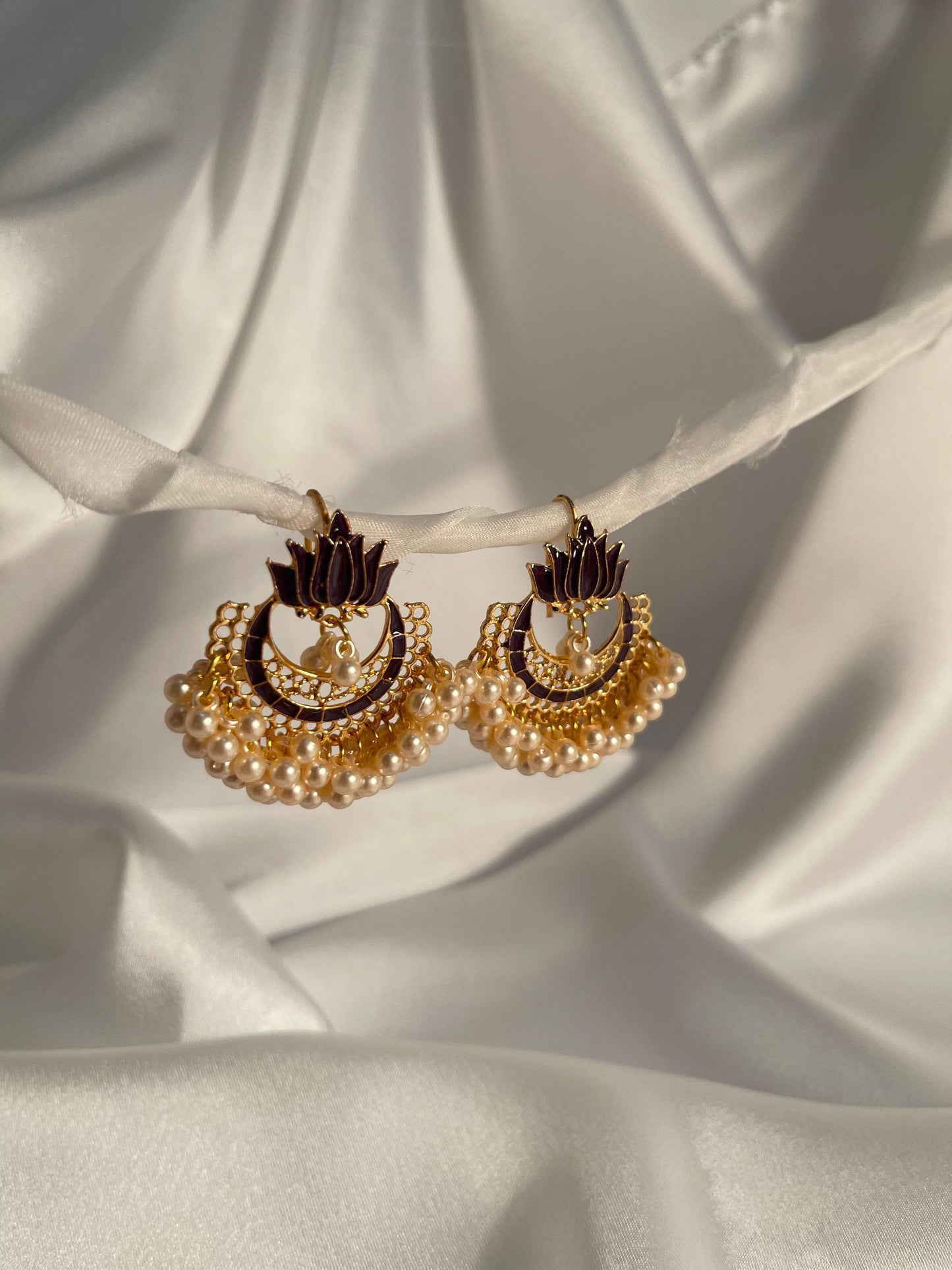 Kanwal moti - purple