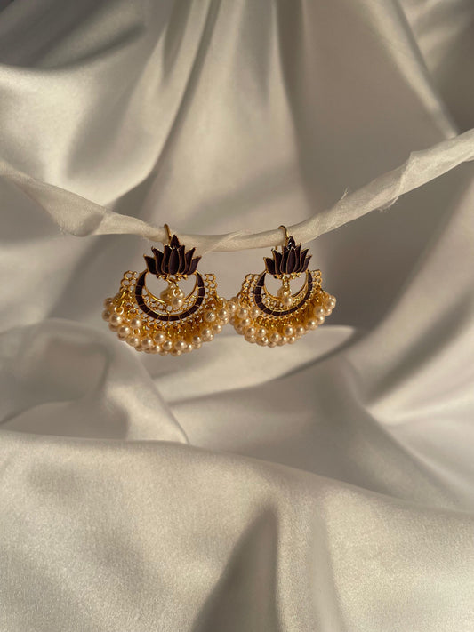 Kanwal moti - purple