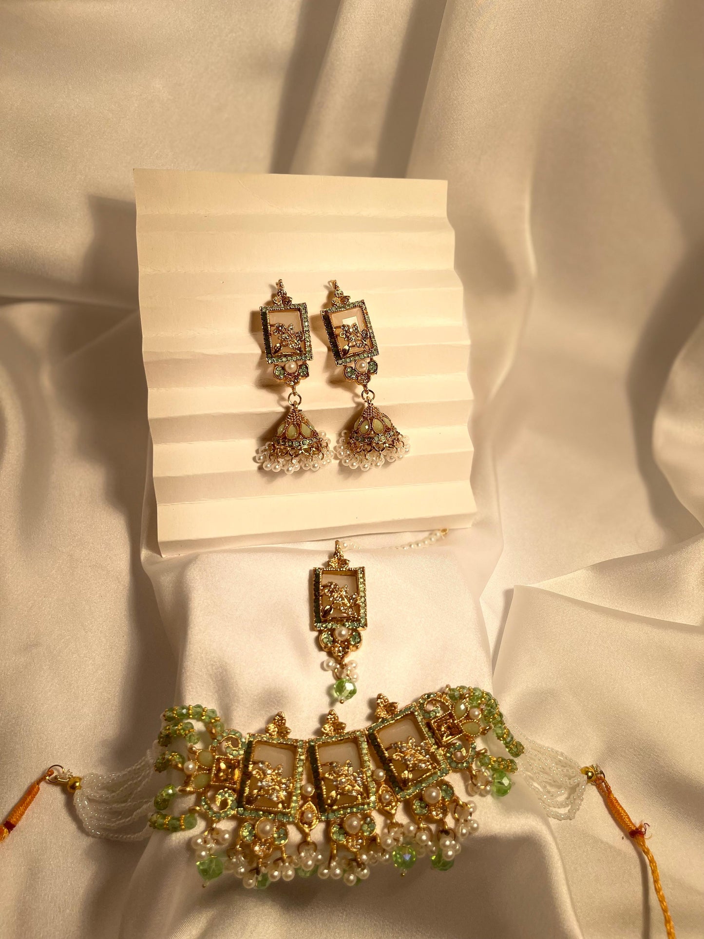 Teen Chakoor Choker Set (light green)