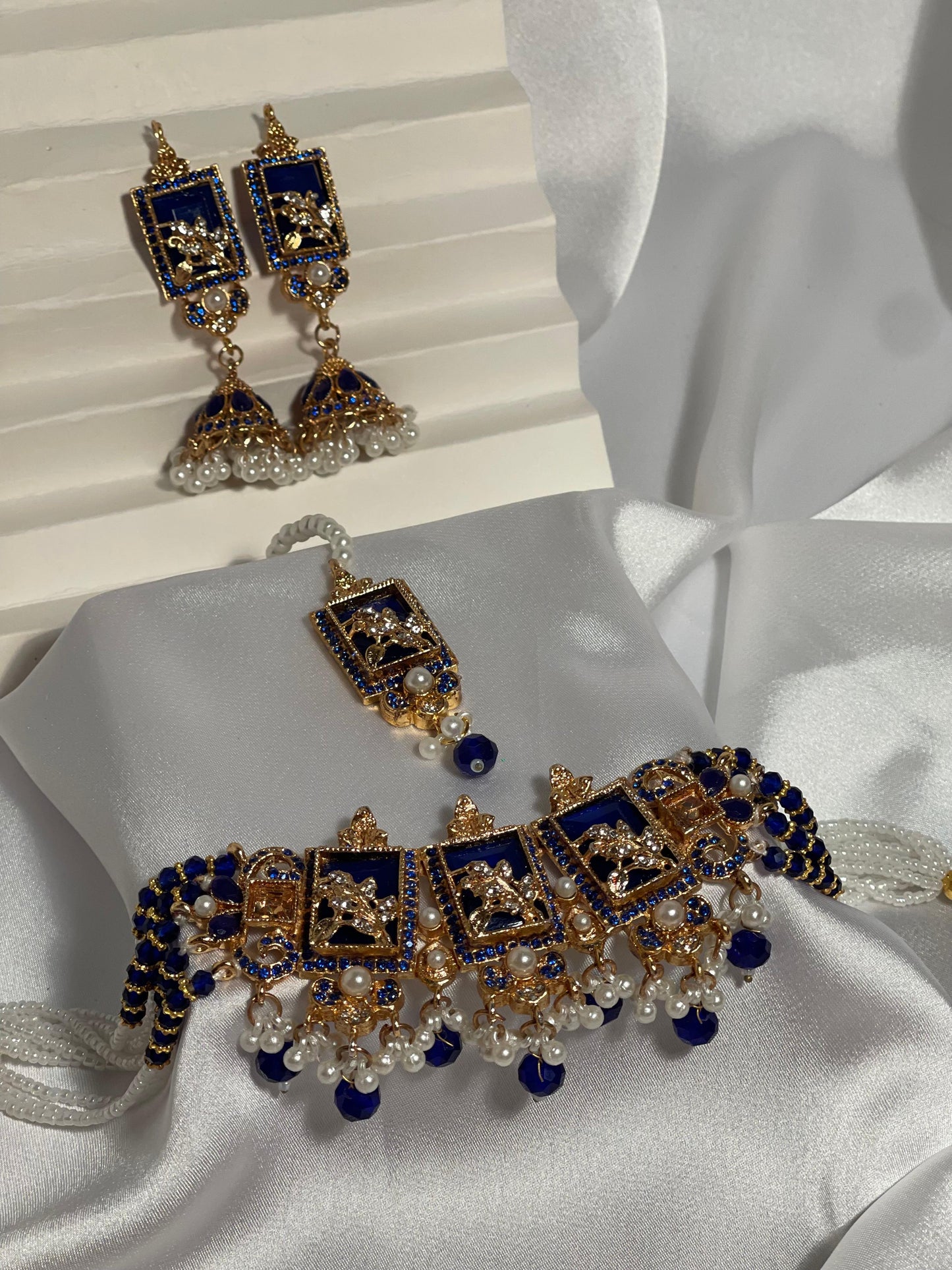 Teen Chakoor Choker Set (Blue)