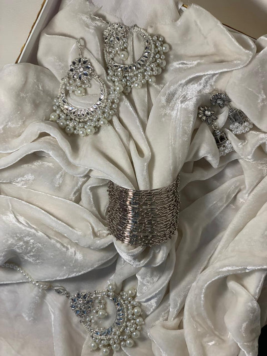 shadi bundle (silver and white)