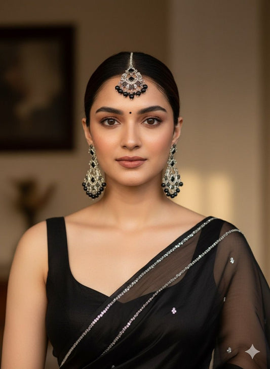 Aimen Bindiya Set - Black and Silver