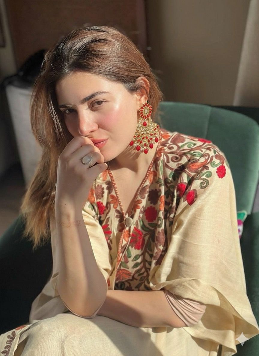 Suraj Mukhi Kundan (Red And Gold)