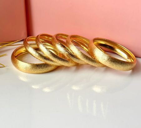 Meerub Ali Bangles (Gold)