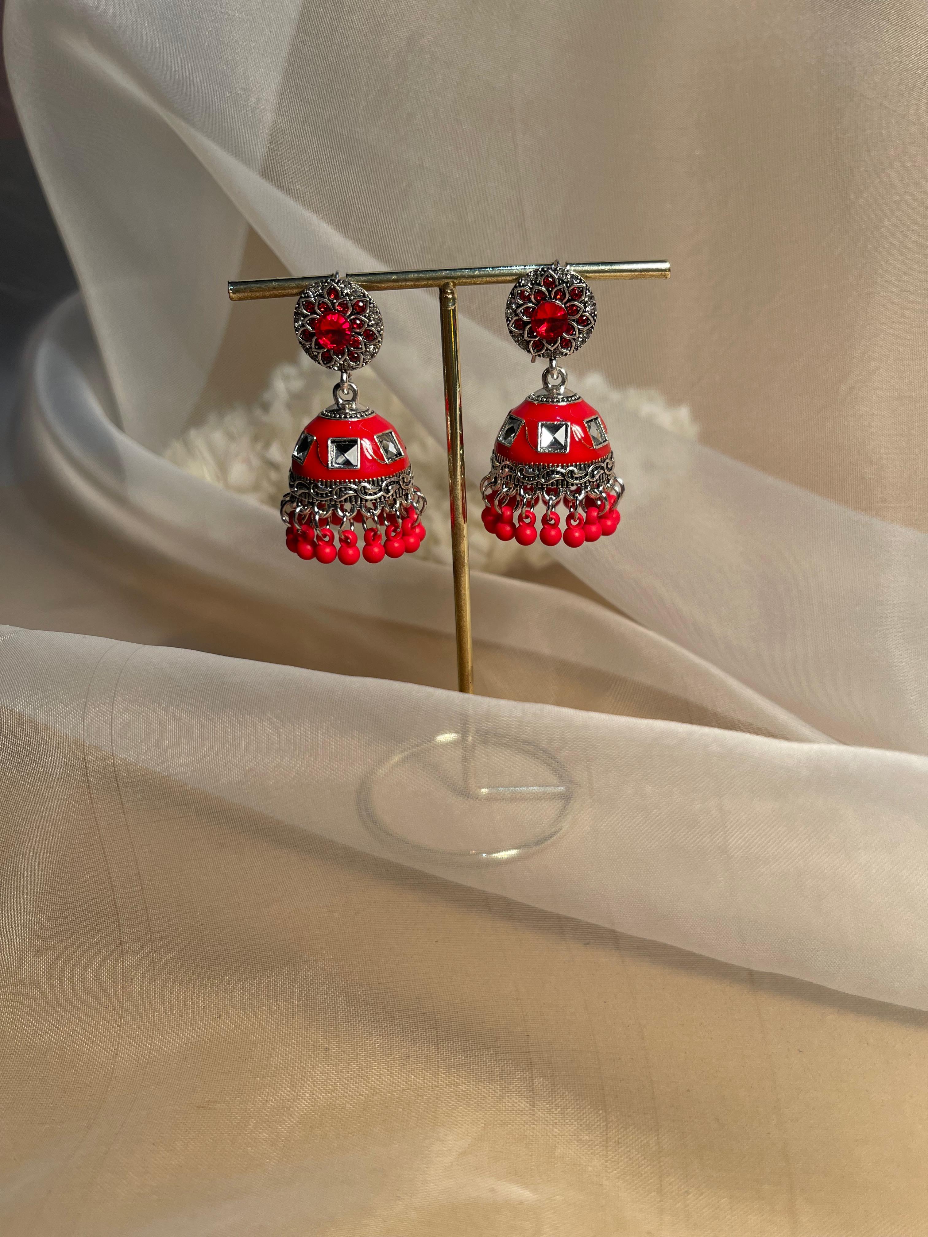 Sumaira Jhumki-red (Noor-Bano-Collection)
