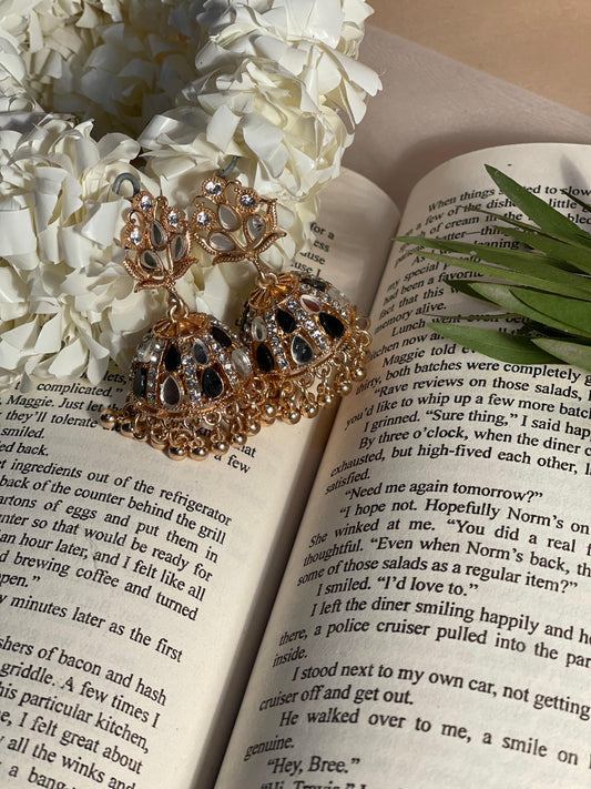 Aneela Jhumki- gold and black (Noor-Bano-Collection)