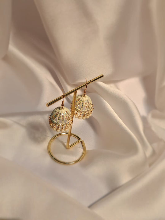 Matt sitara Jhumki-white(Noor-Bano-Collection)