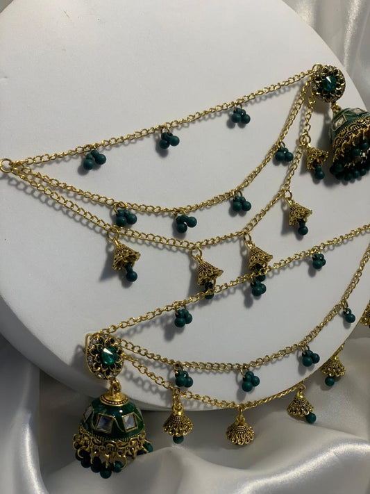 Sumaira Jhumka with Saharay (green)